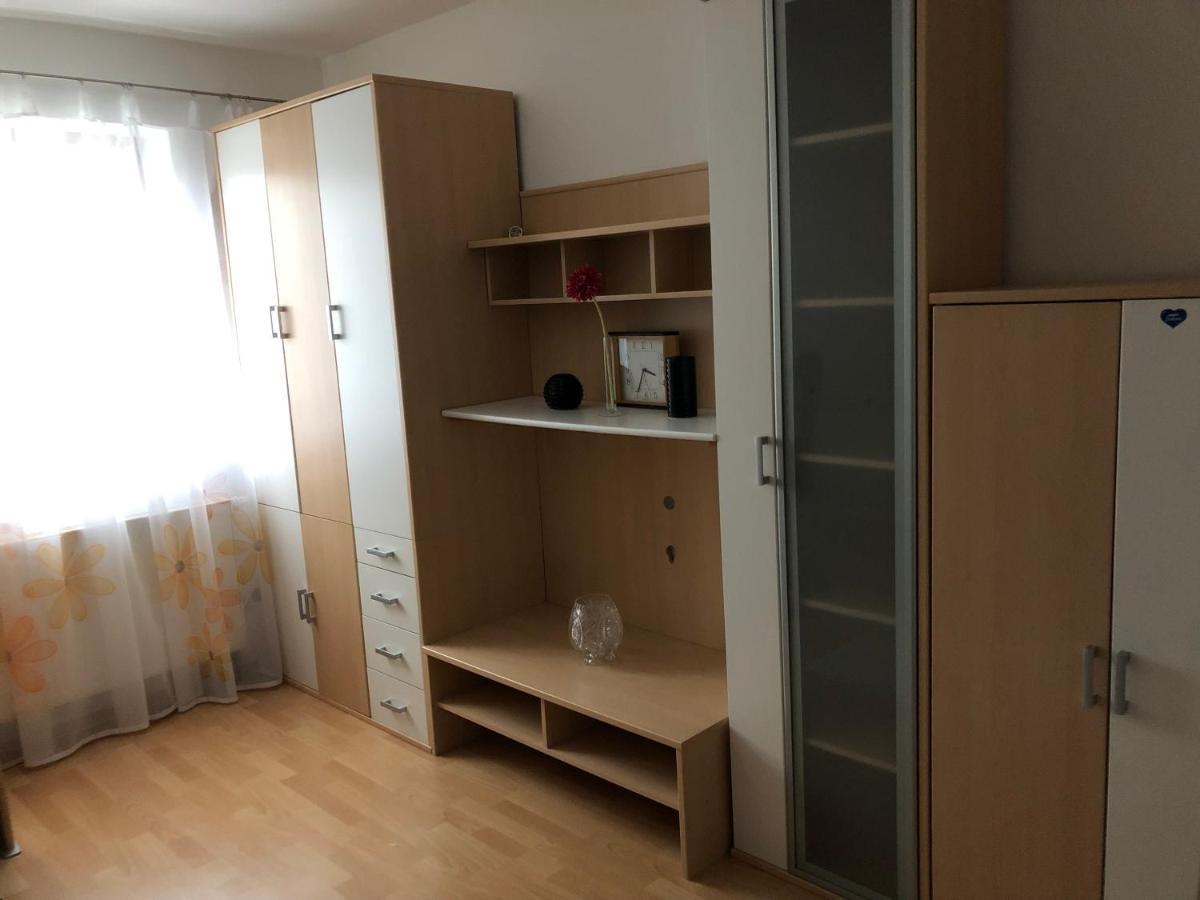 Konnis Apartment *