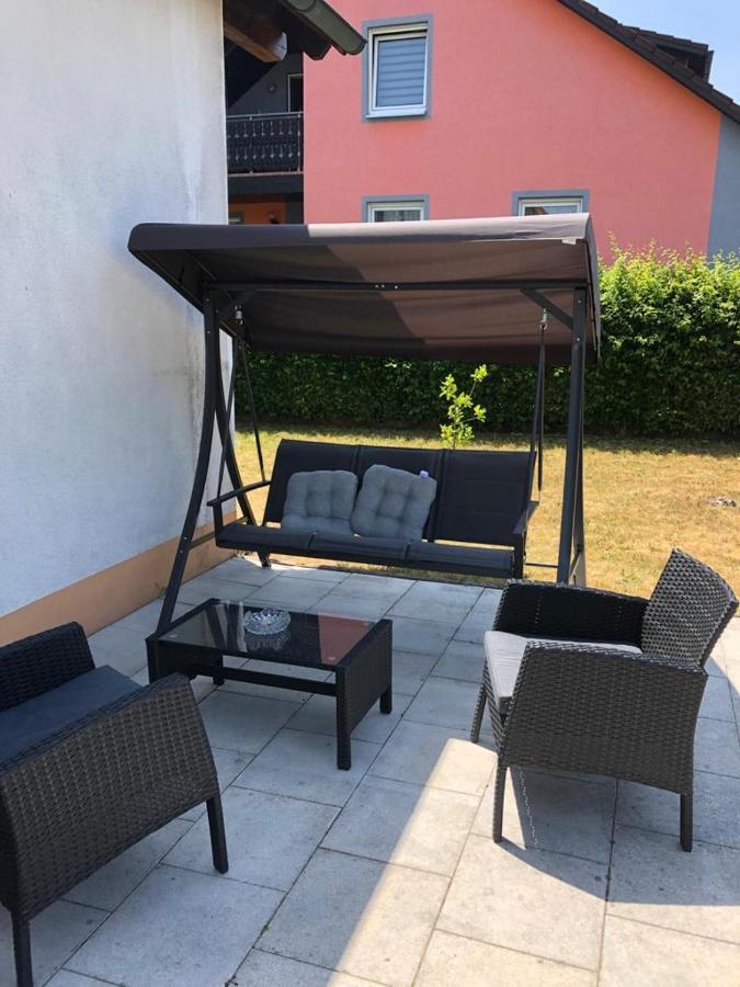 Apartment Konnis *